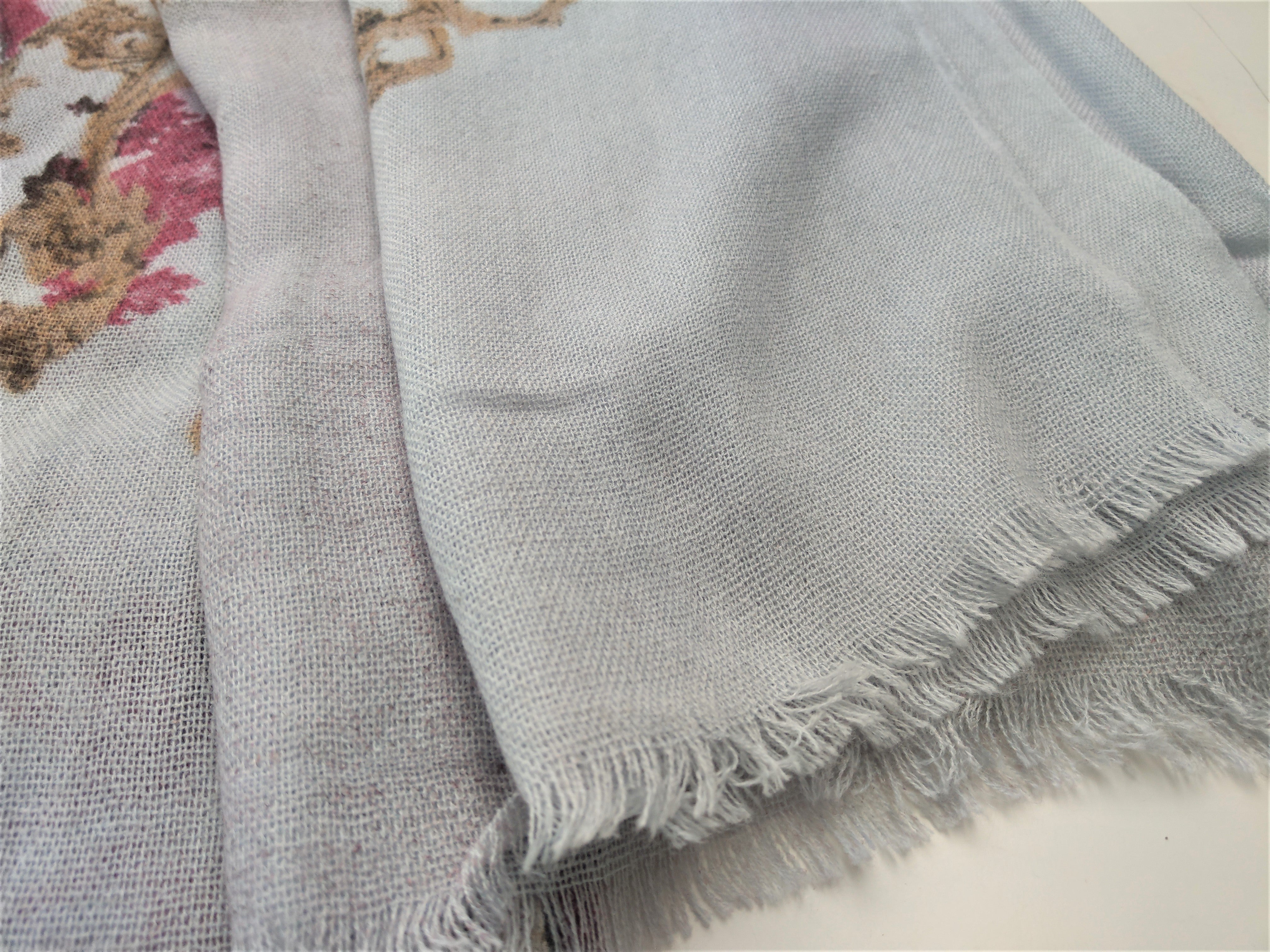 Gray-Blue Woven Scarf